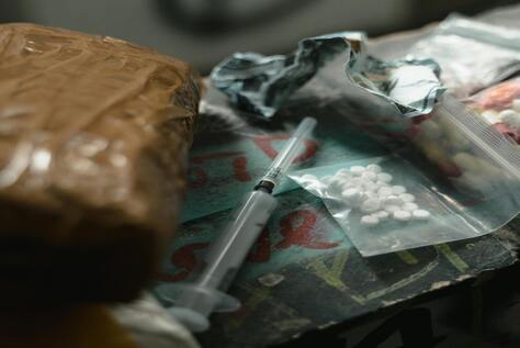 Αθώος ο κατηγορούμενος εντολέας μας για τη διακίνηση ναρκωτικών (με τη μορφή της κατοχής).